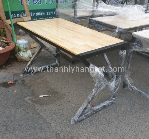 Bàn văn phòng 60x120x74