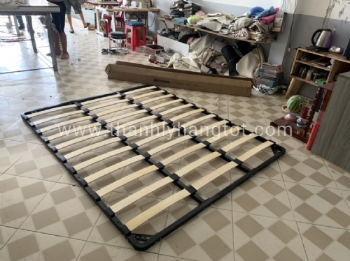 Vạt giường nam cong GG1600 (160X200)