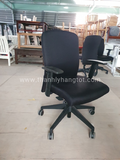 Ghế xoay có tay thanh lý