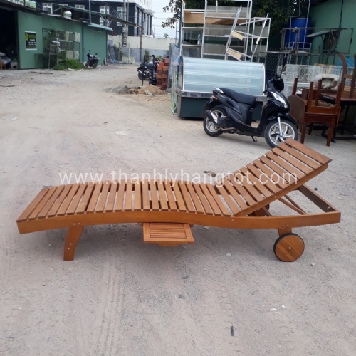 Ghế hồ bơi