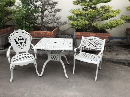 Ghế hợp kim nhôm 57x60x82