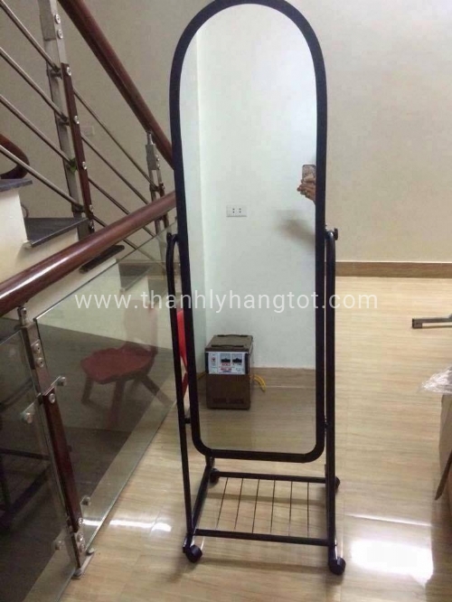 Gương đứng di dộng hồng